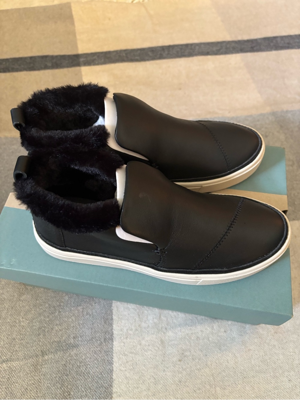 Toms Black Faux-Fur Collar Slip-On Sneakers